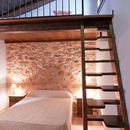 Apartamentos Cine Capicol Albarracín Kamer foto