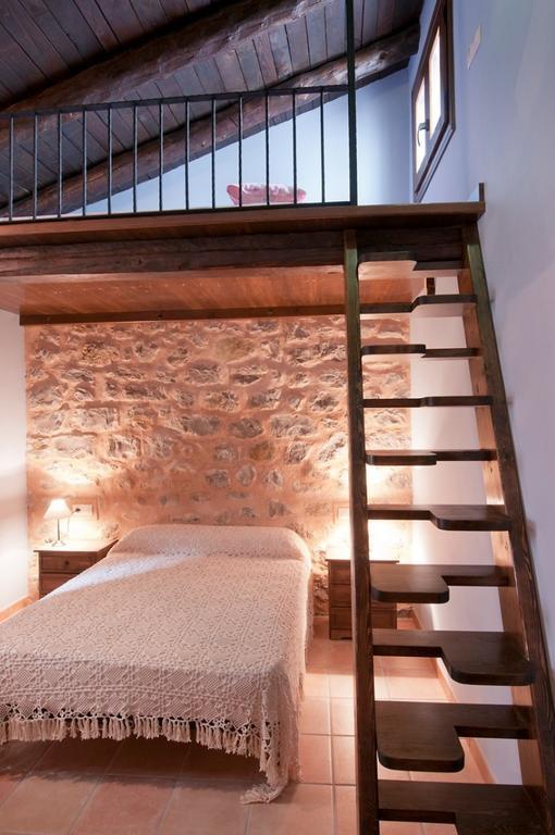 Apartamentos Cine Capicol Albarracín Kamer foto