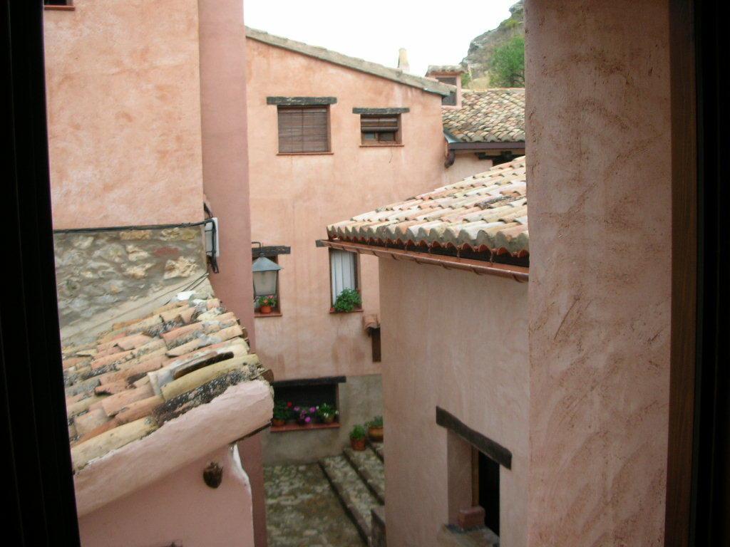 Apartamentos Cine Capicol Albarracín Buitenkant foto