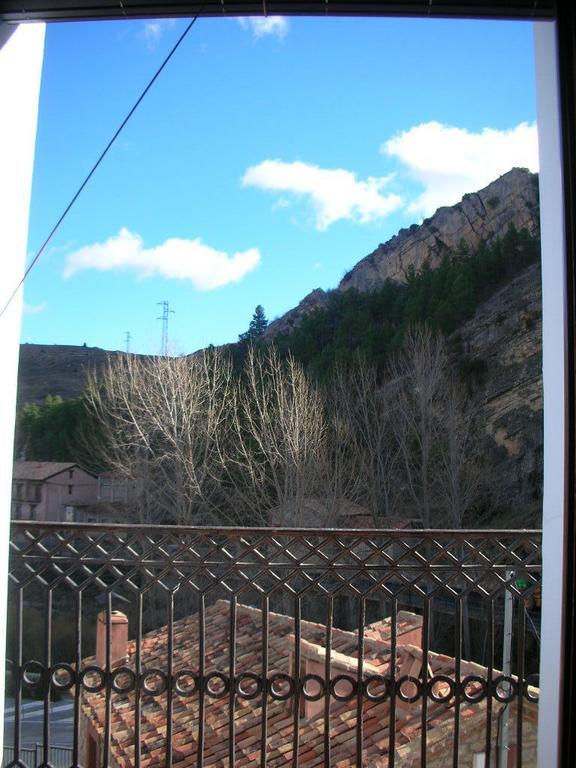 Apartamentos Cine Capicol Albarracín Kamer foto