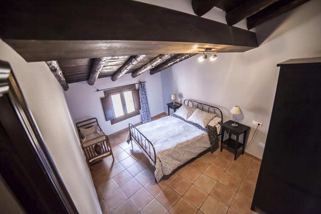 Apartamentos Cine Capicol Albarracín Buitenkant foto