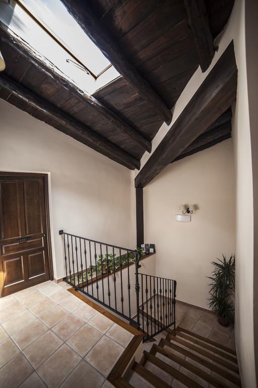 Apartamentos Cine Capicol Albarracín Buitenkant foto